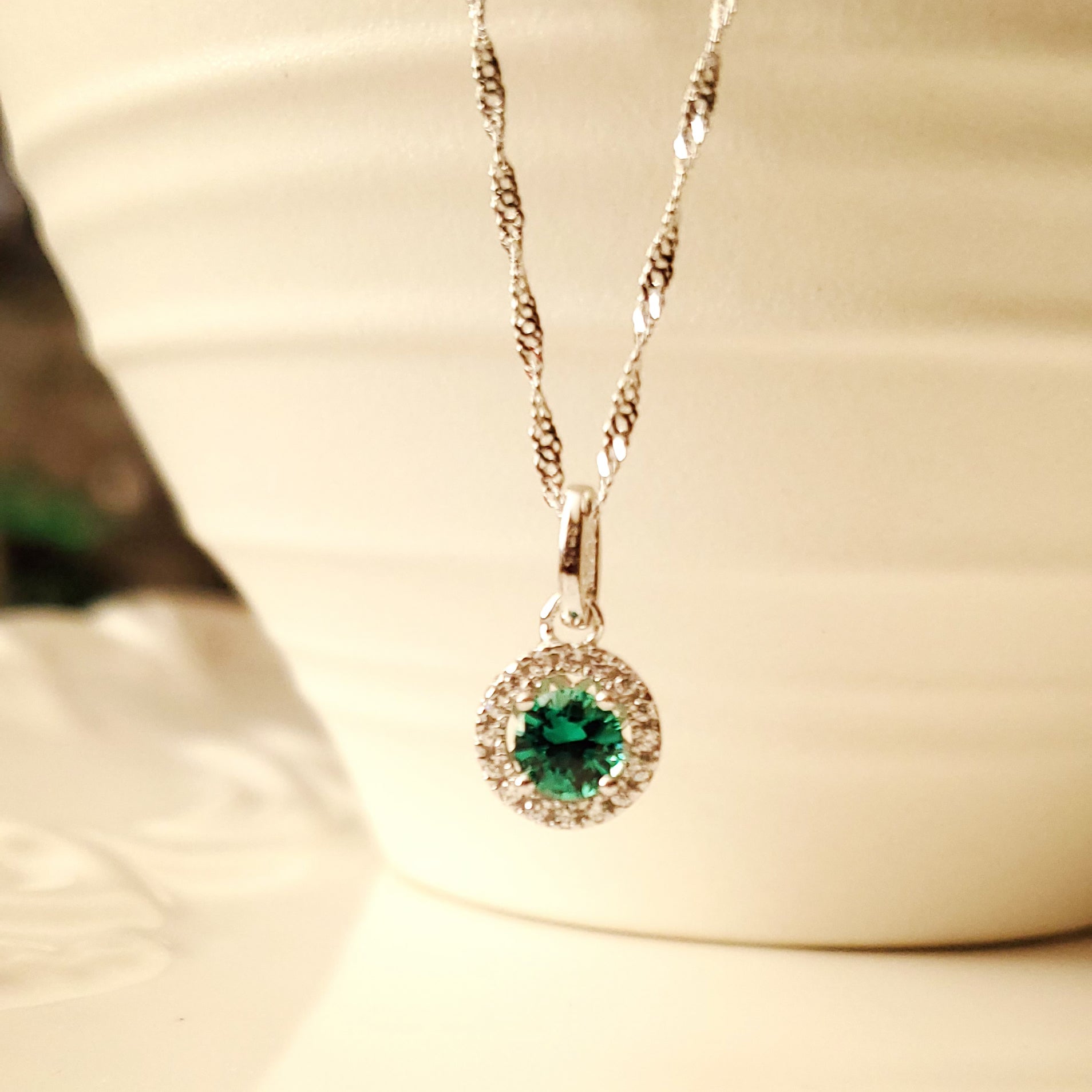 Women's Classic Rhodium Plated Round Emerald Gemstone Unique Necklace